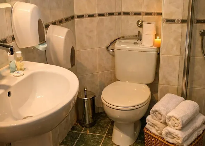 ривърсайд анекс Отель 2*